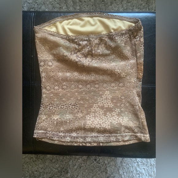 Size M- women’s Shimmer tube top. - Picture 3 of 3